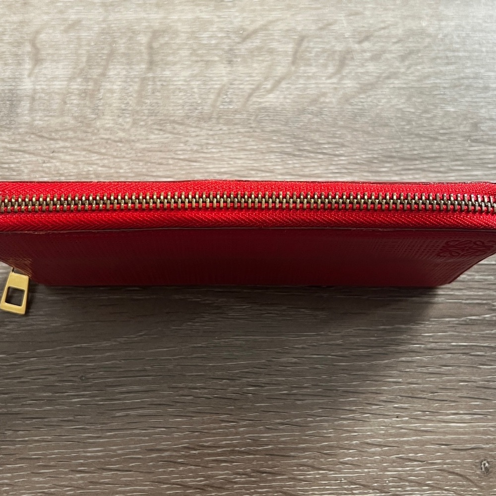 Red Loewe Long Wallet - Picture 8 of 14